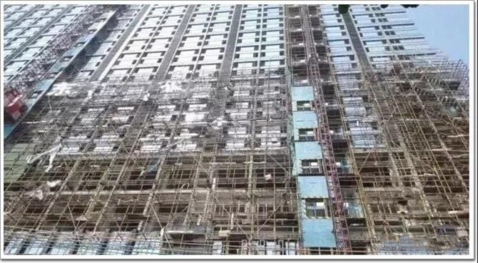 玻璃幕墙安装完成后淋水试验