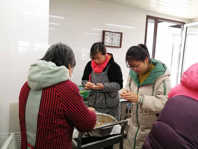 泰信股份冬至包水饺5